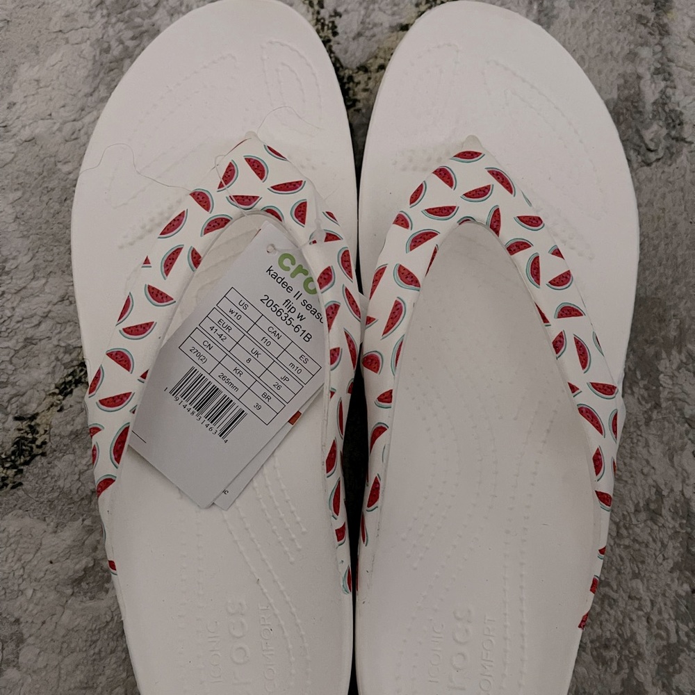 Crocs flip flops 10